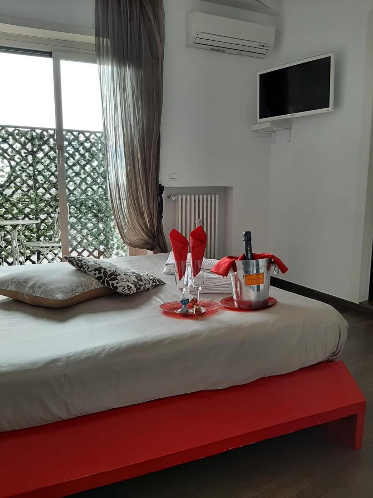 Caos Calmo Bed & Breakfast Rome Exterior photo